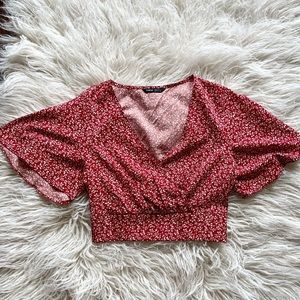 NWOT SHEIN Red Floral V-Neck Top Size M